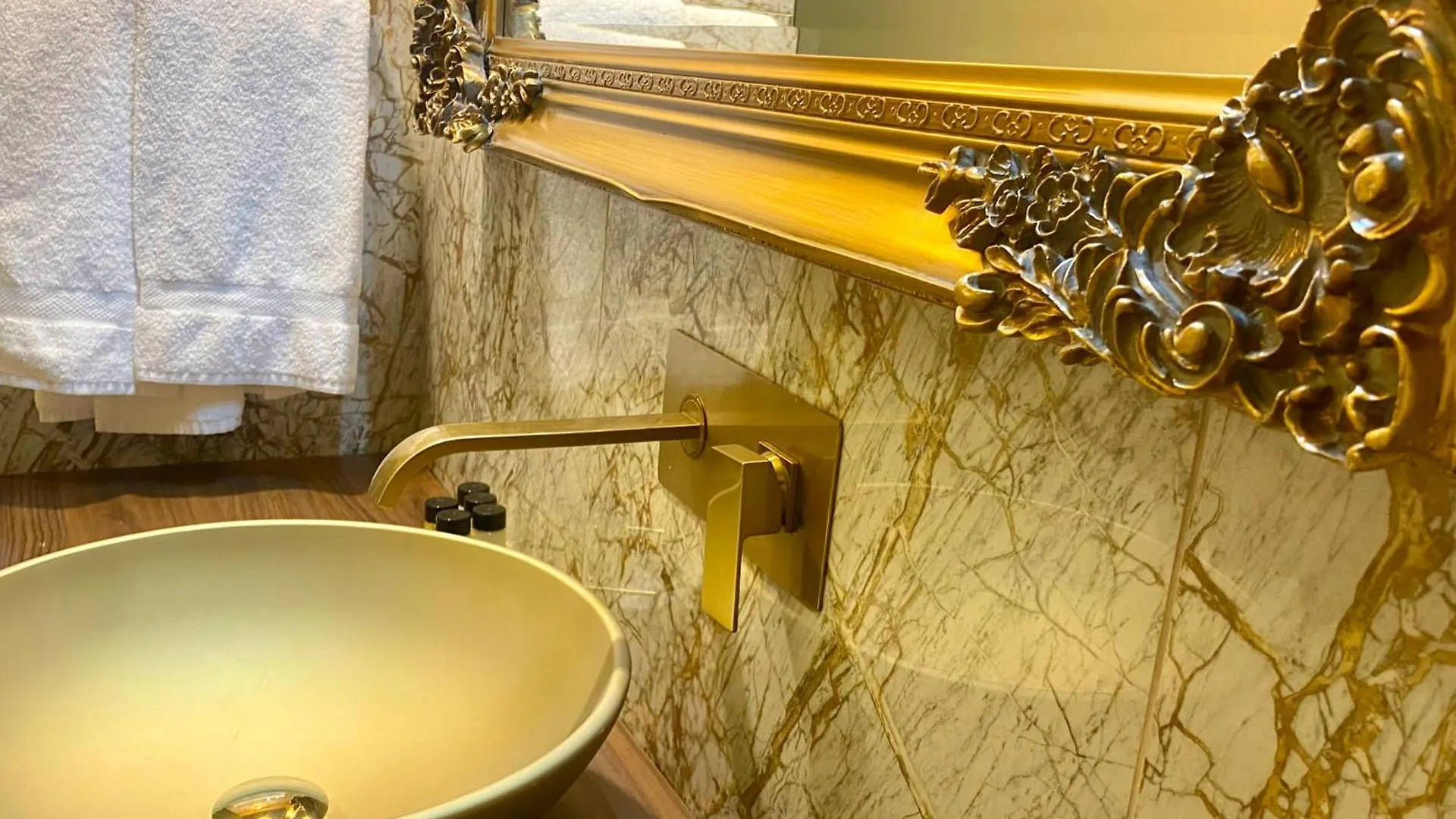 Intomilan I Design Apartment Galleria Del Corso